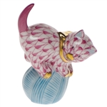 Herend Mischievous Cat Raspberry Fishnet